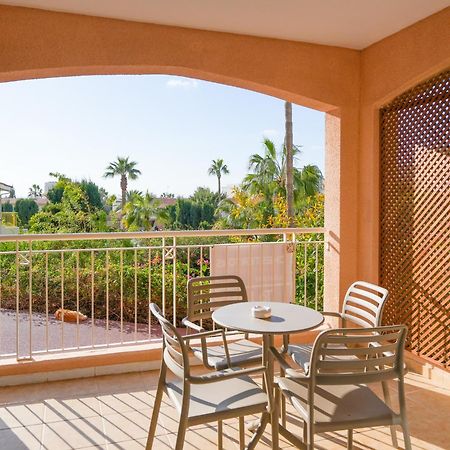 Resitour - Regina Gardens Apartamento Pafos Exterior foto